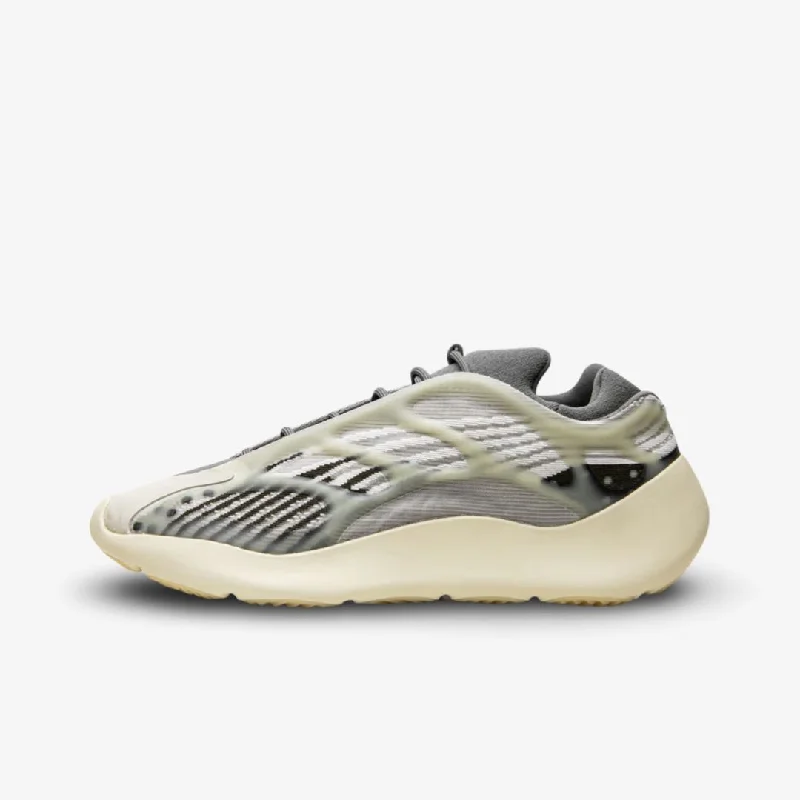 (Men's) adidas Yeezy 700 V3 'Fade Salt' (2022) ID1674