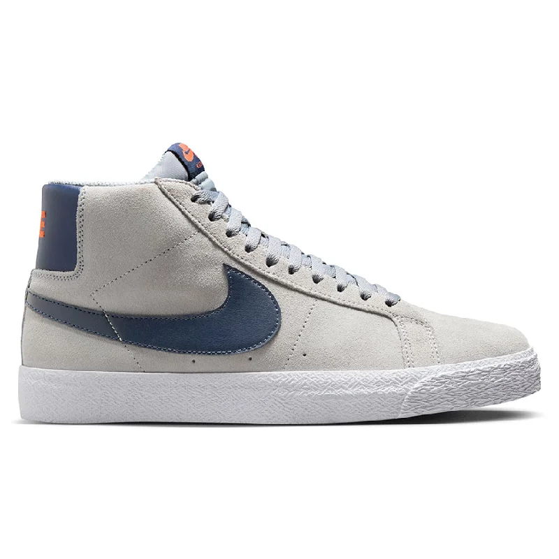 Nike SB Zoom Blazer Mid Shoes