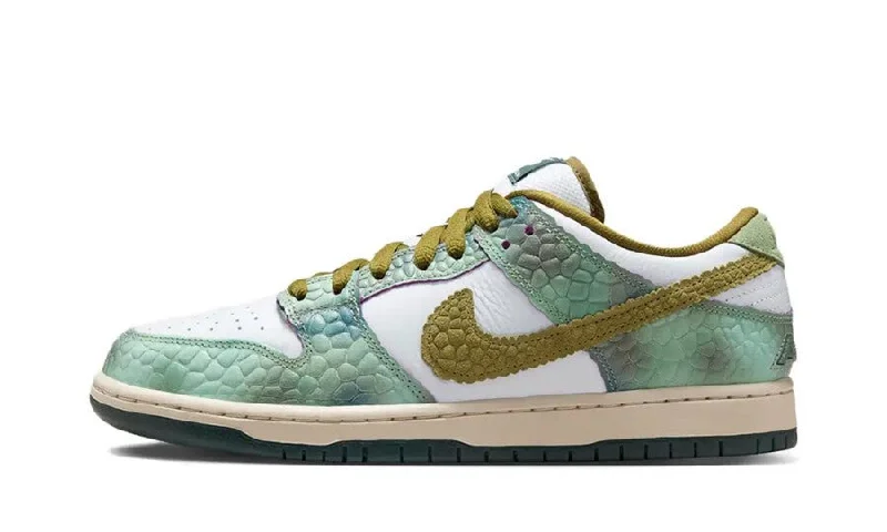 Nike sb dunk low alexis sablone chameleon