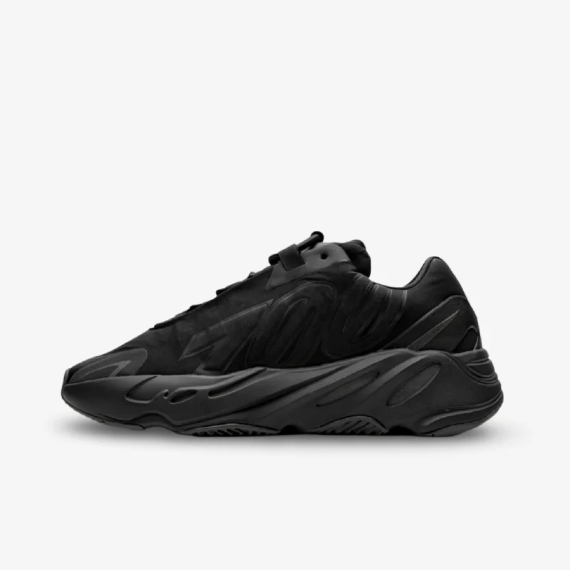 (Men's) adidas Yeezy Boost 700 MNVN 'Triple Black' (2020) FV4440