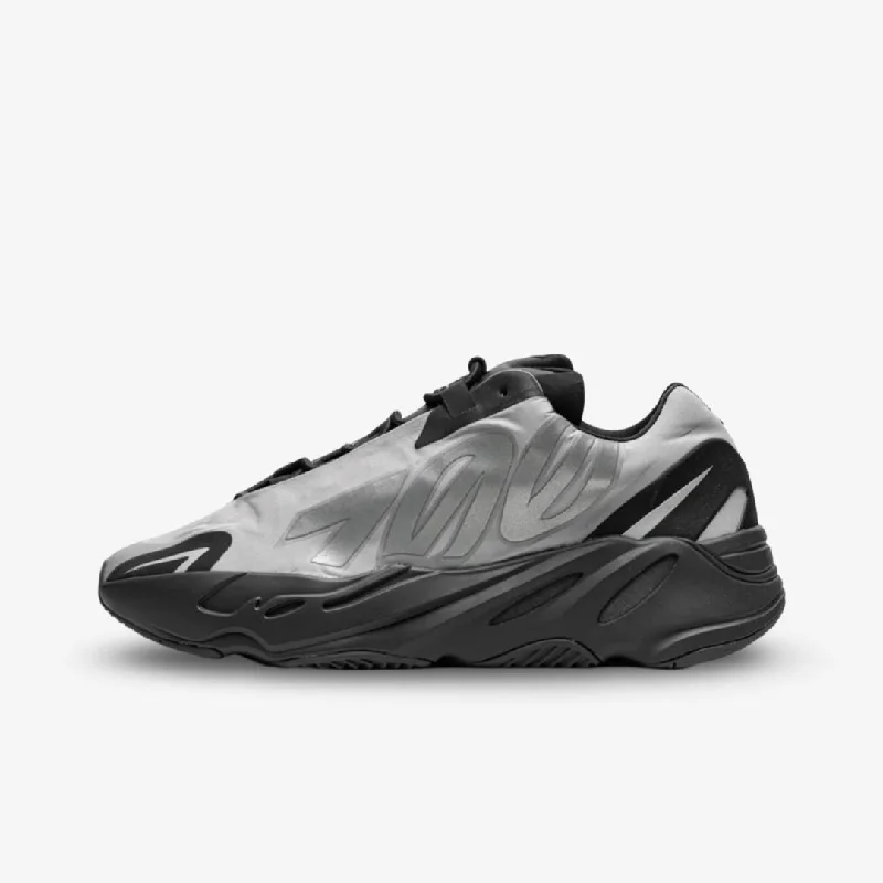 (Men's) adidas Yeezy Boost 700 MNVN 'Metallic' (2021) GW9524