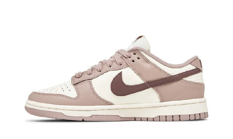 Nike Dunk Low 'Diffused Taupe' (W)