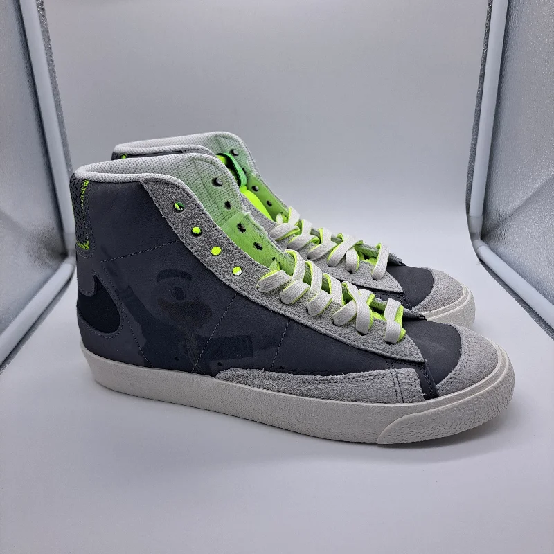 Nike Blazer Mid 77 Oregon PE - size 8