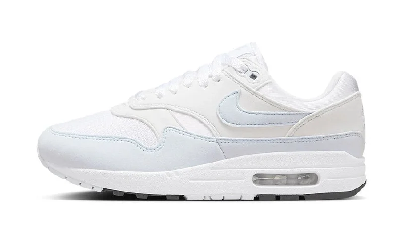 Nike air max 1 football grey (women's)